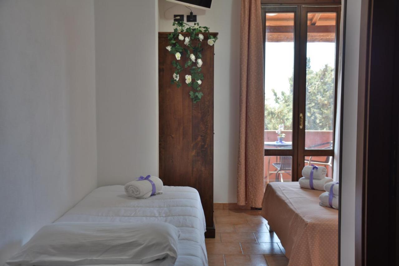 Paradiso Hotel 3*