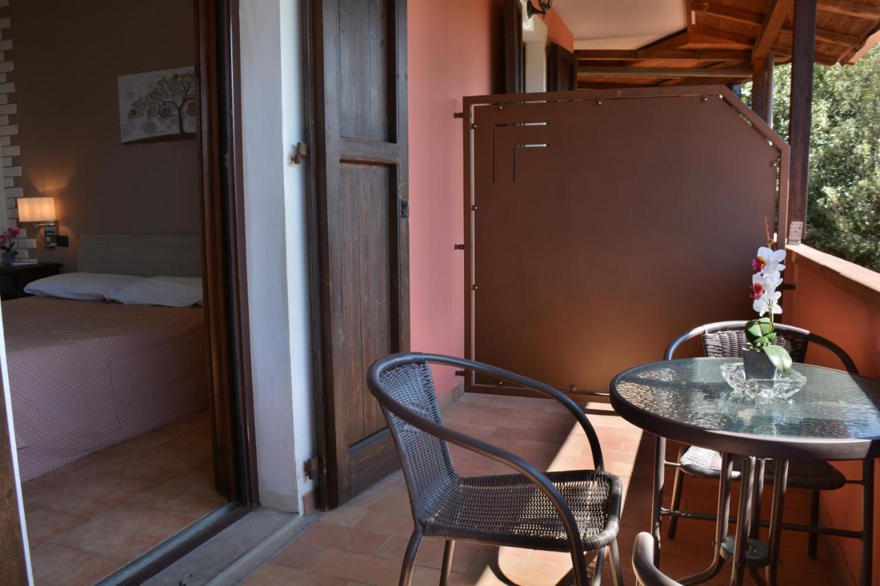 Paradiso Hotel 3*
